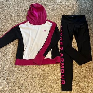 🏃🏼‍♀️ Under Armour Color Block Hoodie and leggings🏃🏼‍♀️